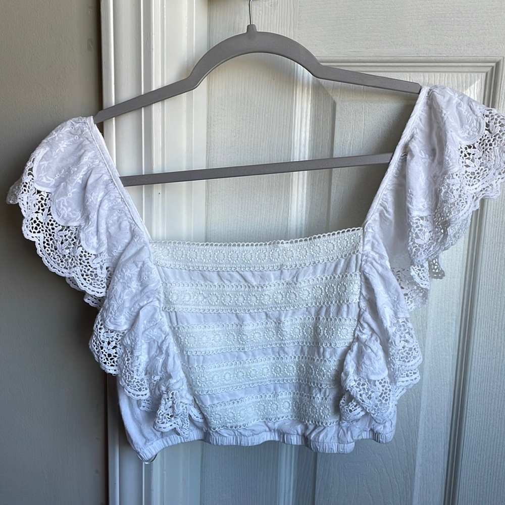Thrifted white cropped tank top